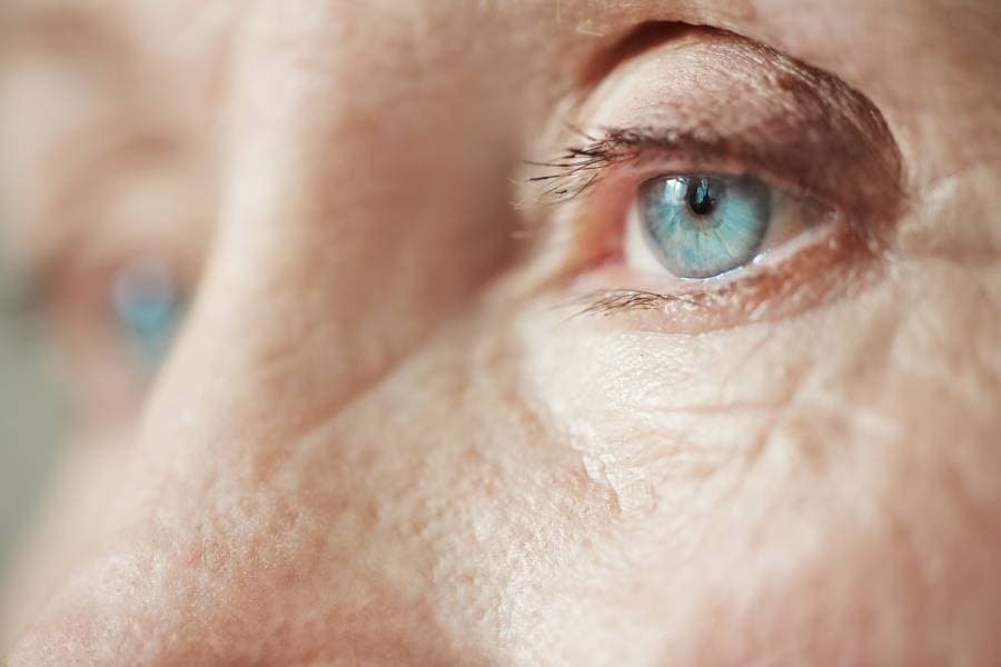 How Is Cataract Surgery Performed?
